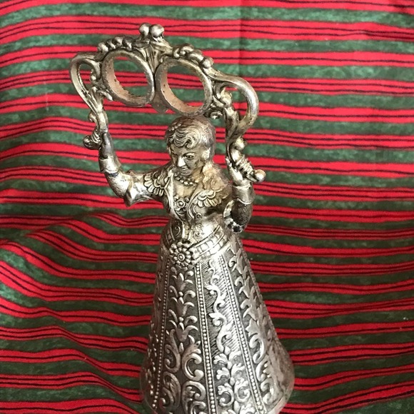 Vintage Ornate Silver plate Wedding Bell Woman holding Wedding Rings 6' x 2 1/2" - Picture 4 of 7